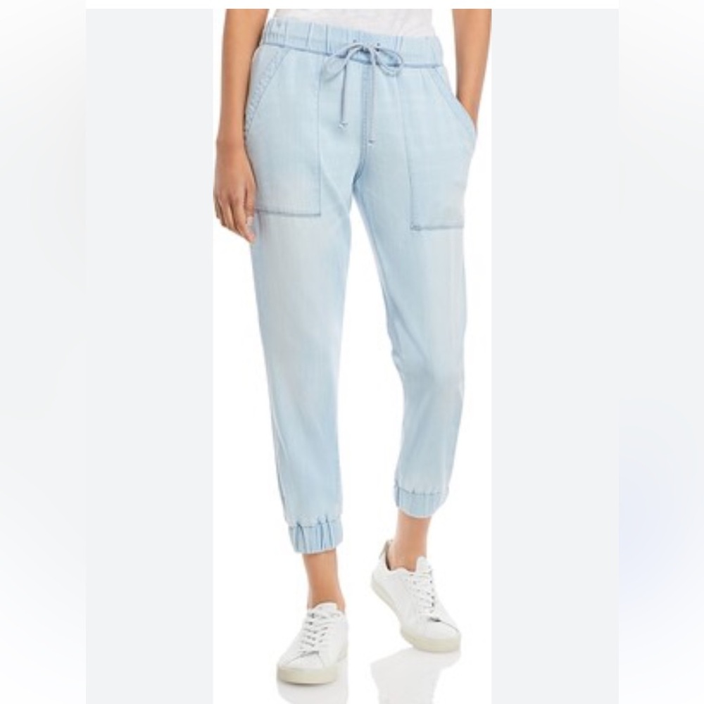 Light Blue Tencil/Lyosell lightweight comfortable joggers in pale blue Small